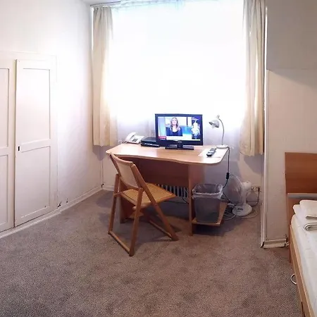 Central Budget Hotel Hotel Bonn