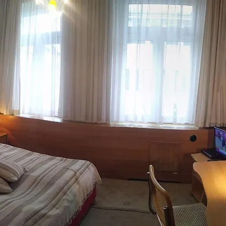 Central Budget Hotel Hotel Bonn